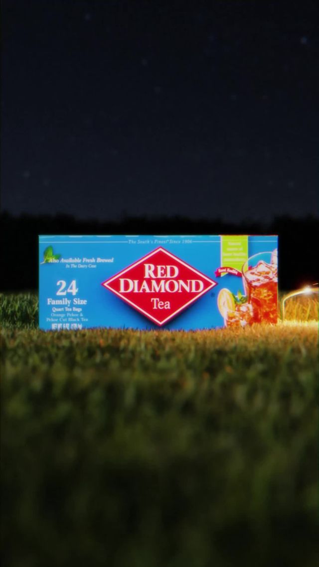 14 oz Red Diamond Plastic Cups